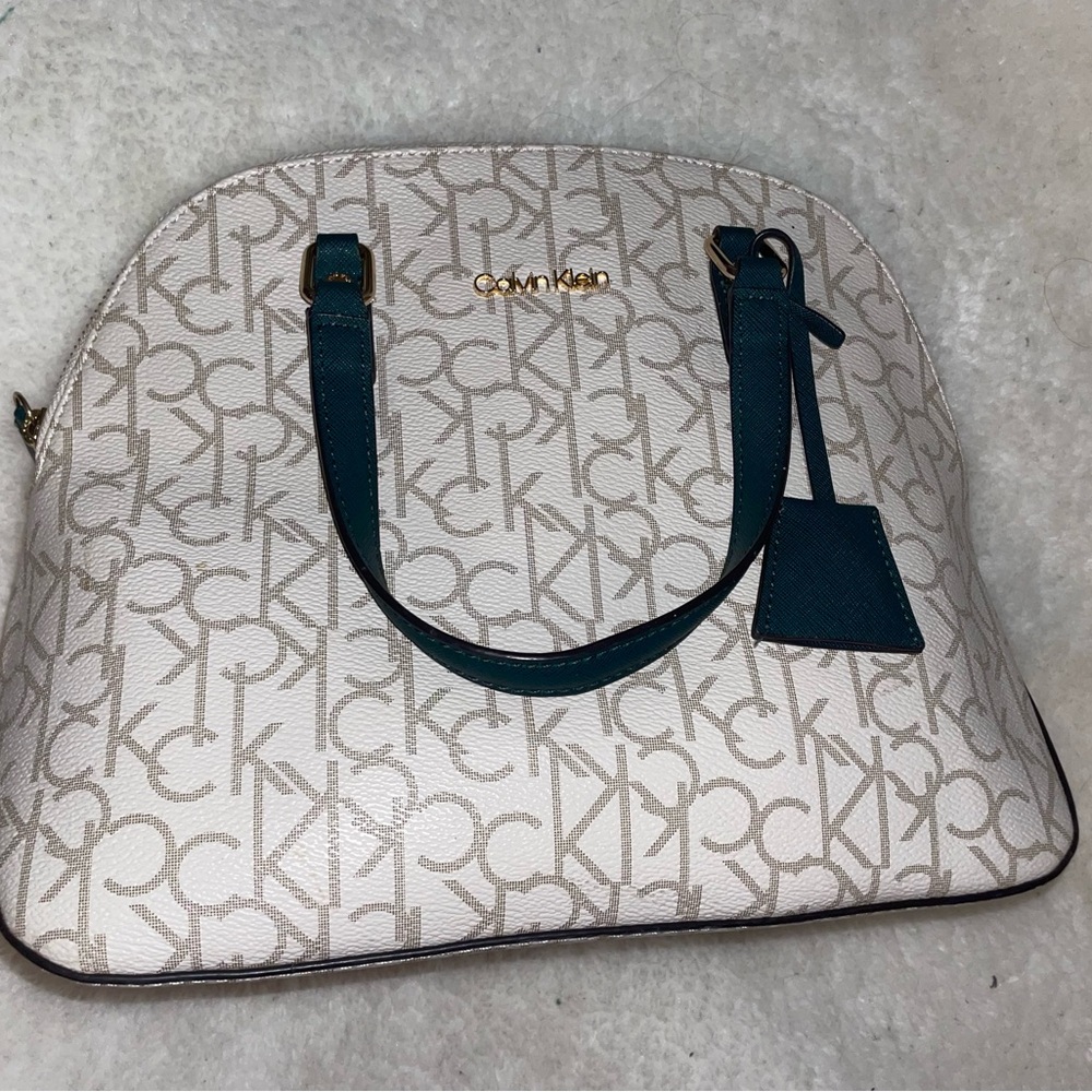 Calvin Klein Cream and Green Women's Handbag